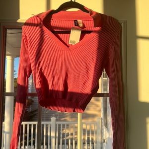 H&M pink long sleeve with a collar!